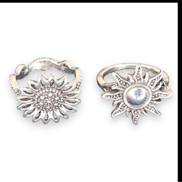 SET OF TWO SILVER RINGS SIZE 7 FLOWER SUN - Picture 1 of 12